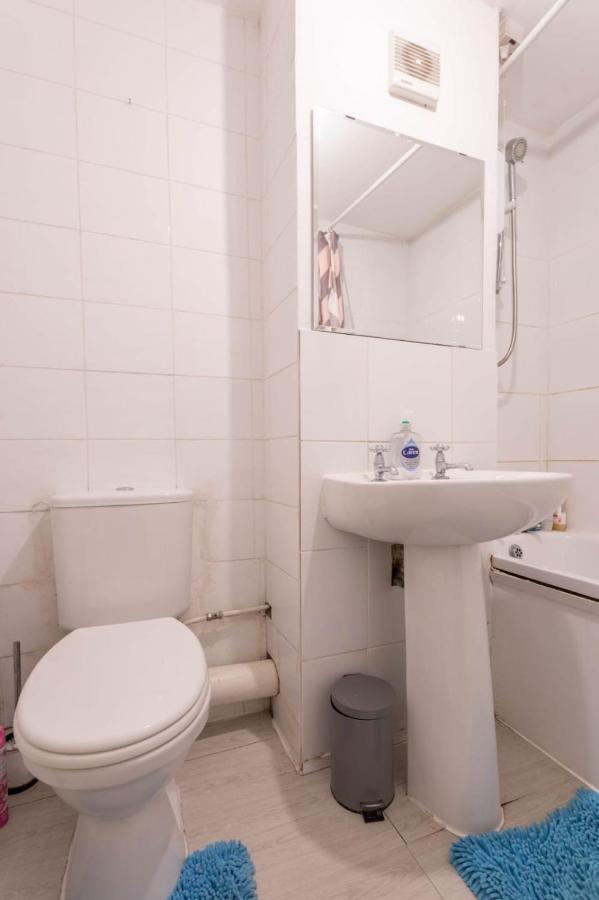 Hanifa Place Leeds  Bagian luar foto
