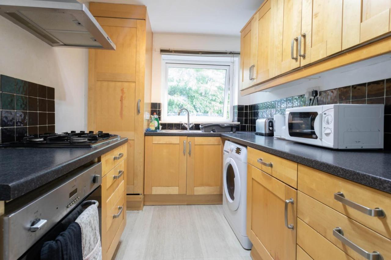 Hanifa Place Leeds  Bagian luar foto