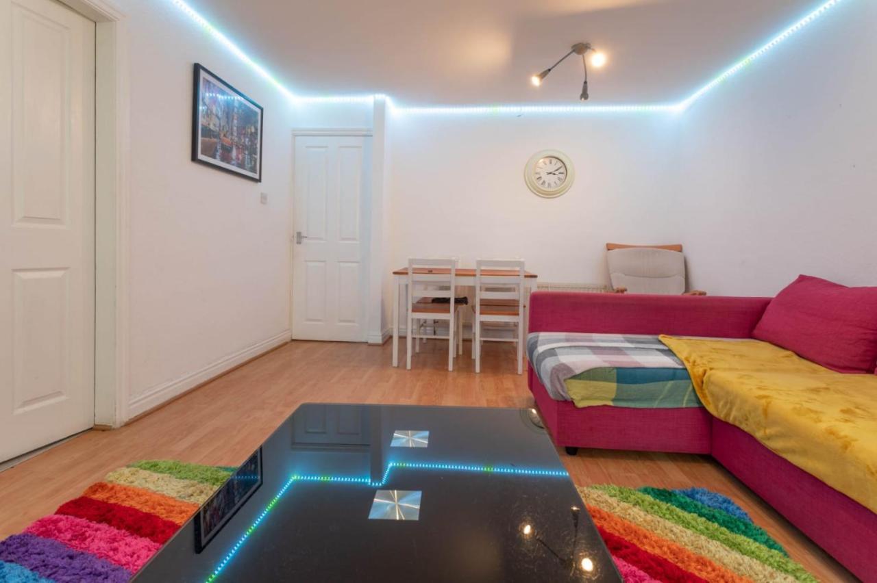 Hanifa Place Leeds  Bagian luar foto